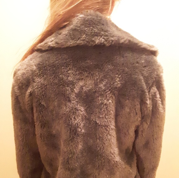 Vintage grey faux fur coat☆ - Picture 2 of 2